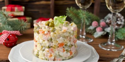 Co skutečně obsahují majonézové saláty? Separáty, škroby a sůl! Čím se řídit při výběru?