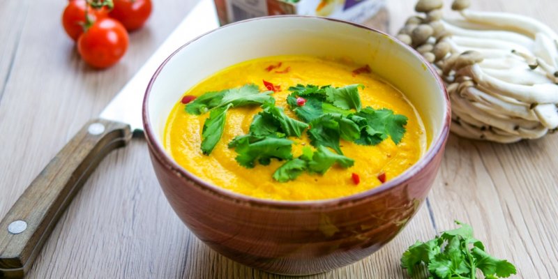 Pozor na prošlou kosmetiku! Hoďte ji do koše, jinak hrozí velké nepříjemnosti